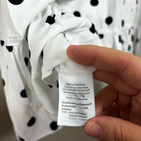 J Crew Cap Sleeve White Black Polka Dots Dress Ruffled Front V- Neck size 6 - Picture 11 of 16